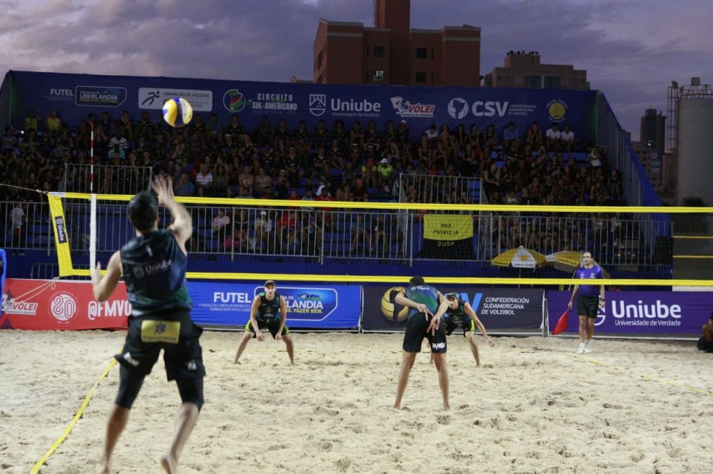 Com apoio da Prefeitura, Circuito Sul-Americano de Vôlei de Praia inicia e segue até sábado (14) 1