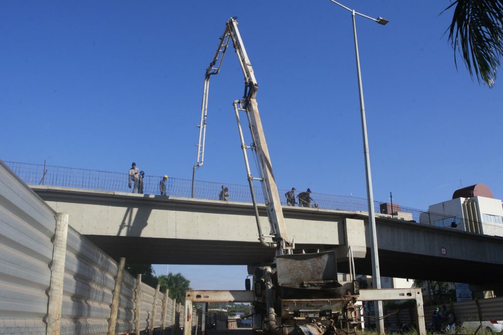 Viaduto da avenida dos Municípios está 60% finalizado 1