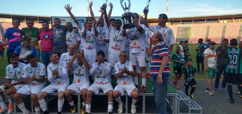 Jaraguá é campeão da Copa Futel de Futebol de Campo Master 1