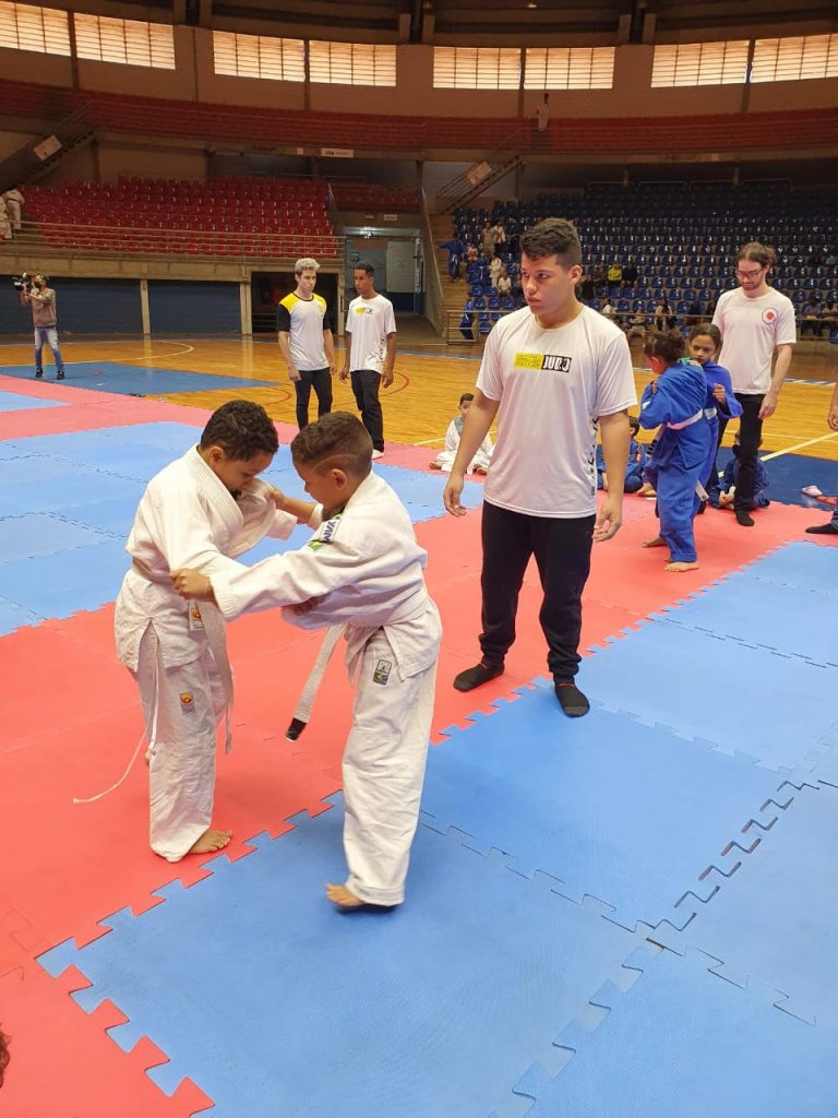 Festival de Judô da Futel reúne mais 300 alunos das escolinhas 1