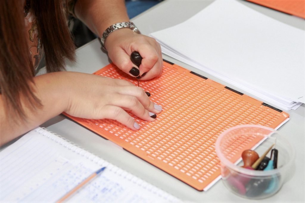 Oficina gratuita de Braille começa nesta terça (9) no Centro Municipal de Cultura 1