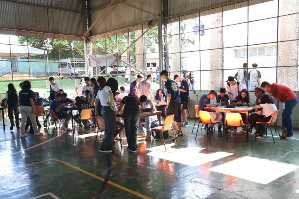 AgroLab da prefeitura volta a levar tecnologia a crianças com espaço maker 1