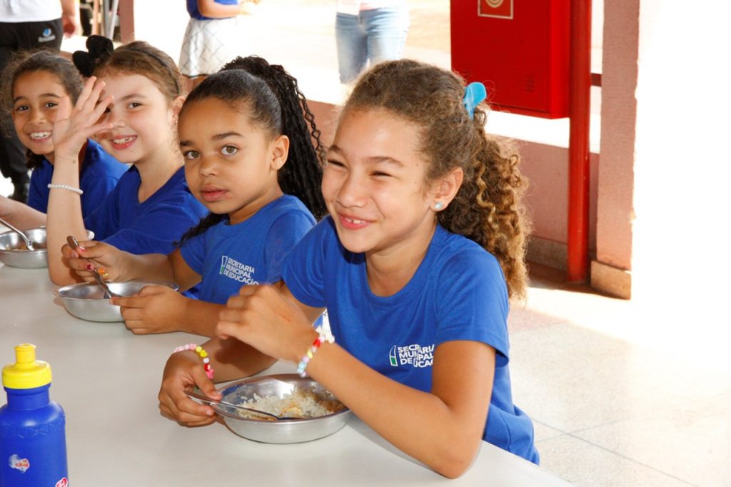 Alimentação escolar da Prefeitura de Uberlândia é considerada modelo a ser seguido 3