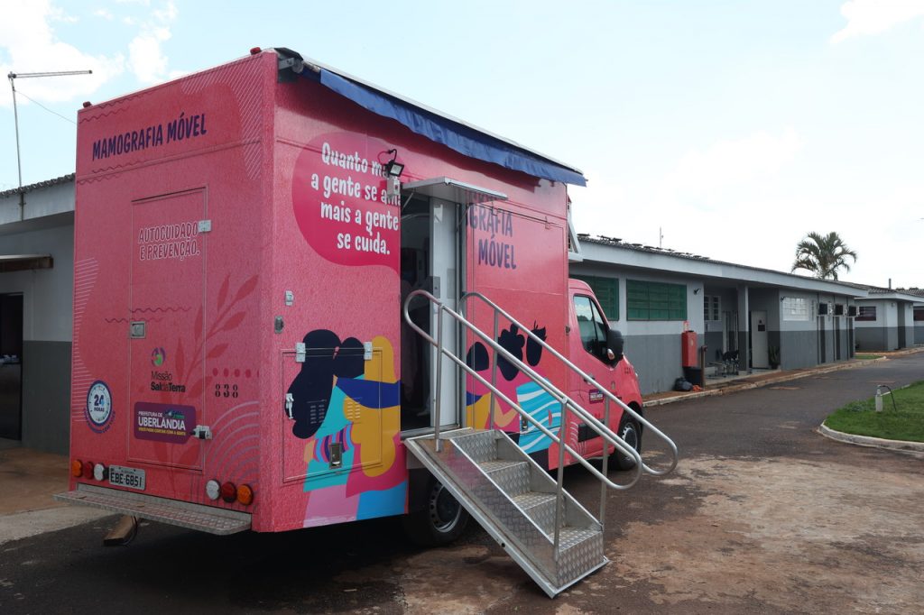 Outubro Rosa: mamógrafo móvel realiza exames na Penitenciária Pimenta da Veiga 1