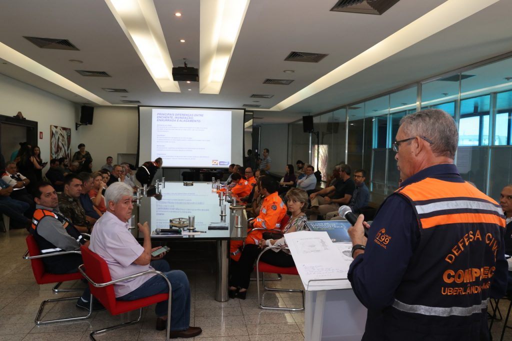 Prefeitura apresenta Plano de Emergência Pluviométrico (PEP) para as chuvas de 2022/2023 1