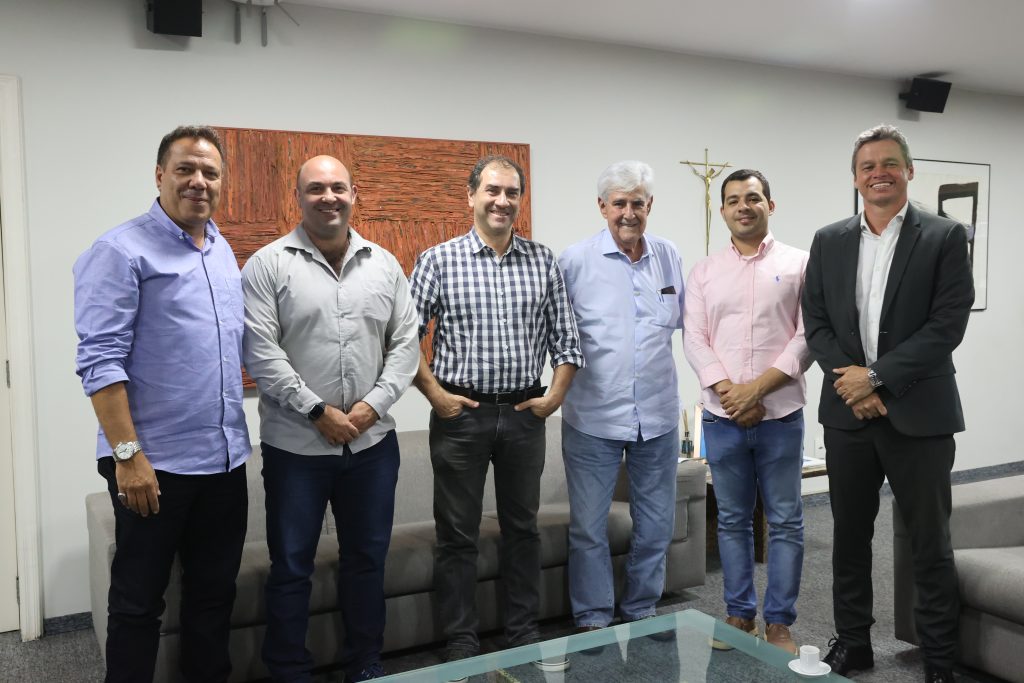 <strong>Prefeitura recebe representantes de confederações de modalidades olímpicas</strong> 1