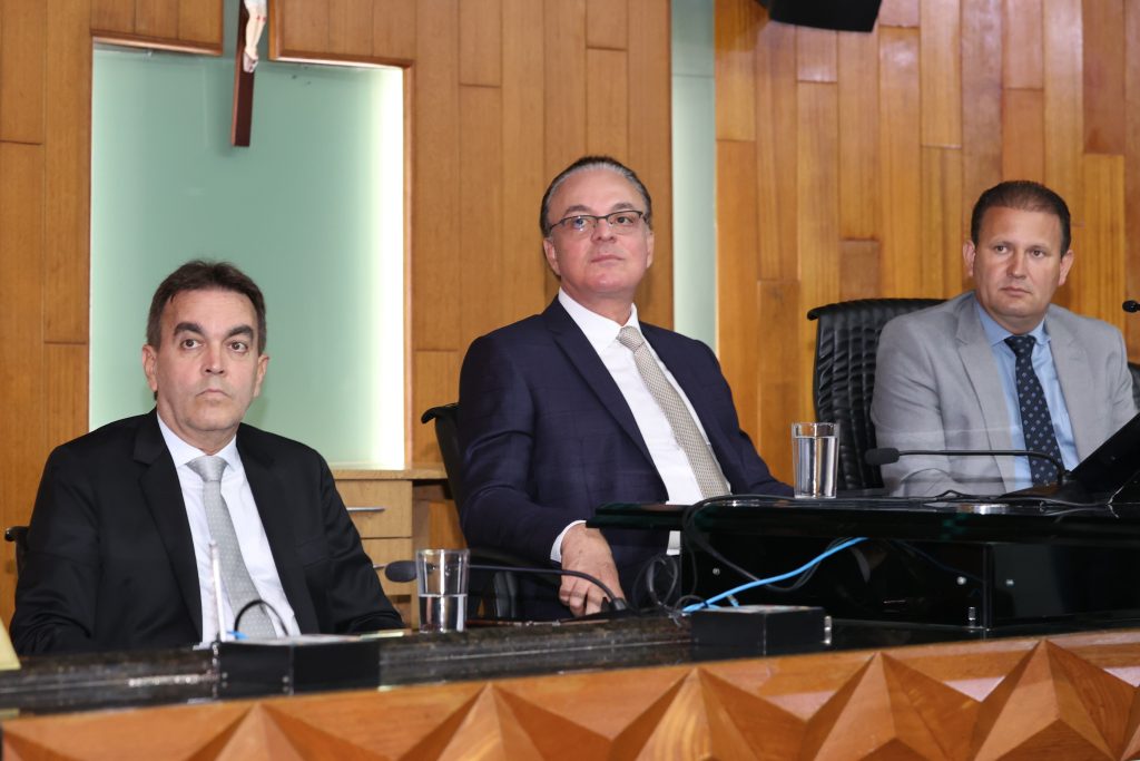 <strong>Vice-prefeito participa de homenagens aos profissionais do Direito</strong> 1