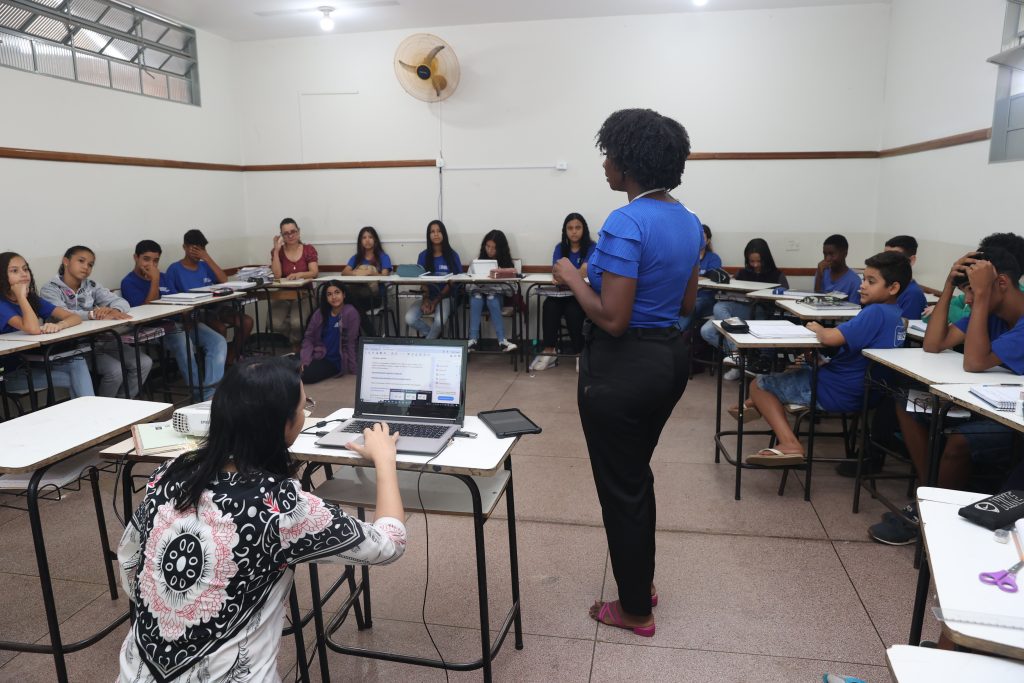 Prefeitura lança aplicativo e página de denúncias ‘Escola Protegida’ 5