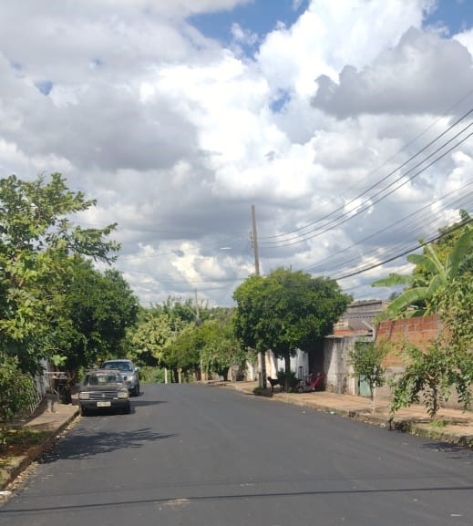 <strong>Prefeitura leva serviços de recomposição asfáltica para vias do bairro Esperança</strong> 1