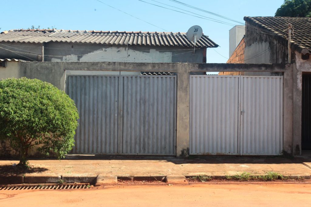 <strong>Mutirão Cidade Limpa elimina mais de 3,2 mil criadouros do mosquito da dengue e visita mais de 1,3 mil imóveis neste sábado (29)</strong> 5