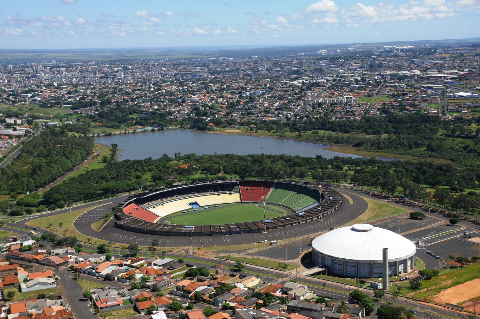 Prefeitura de Uberlândia confirma Estádio Parque do Sabiá como palco da ...