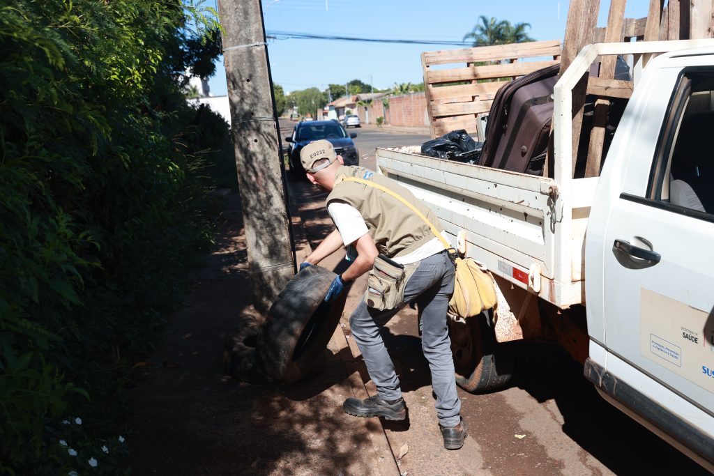 <strong>Mais de 13 mil criadouros do Aedes são eliminados durante 1ª semana do Mutirão Cidade Limpa na região do Jardim Ipanema</strong> 1