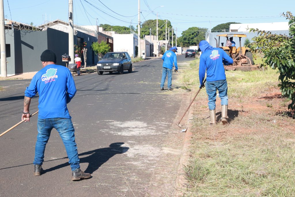 <strong>Mais de 13 mil criadouros do Aedes são eliminados durante 1ª semana do Mutirão Cidade Limpa na região do Jardim Ipanema</strong> 2