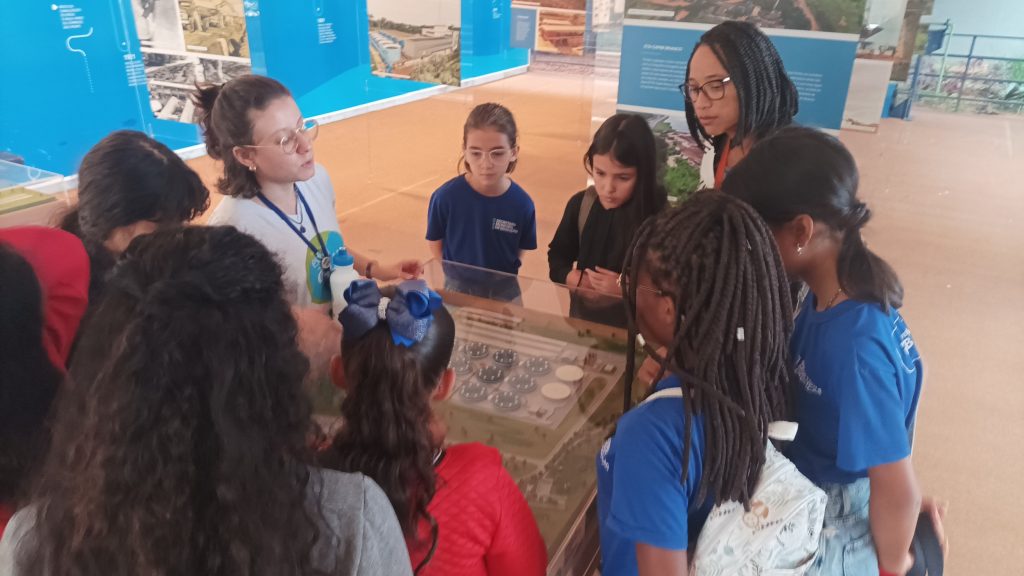 <strong>Dmae intensifica ações do Programa Escola Água Cidadã no mês do Meio Ambiente</strong> 1