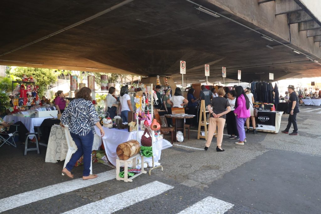 <strong>Edição de inverno da Feira de Cultura reúne grande público no Centro Municipal de Cultura</strong> 1