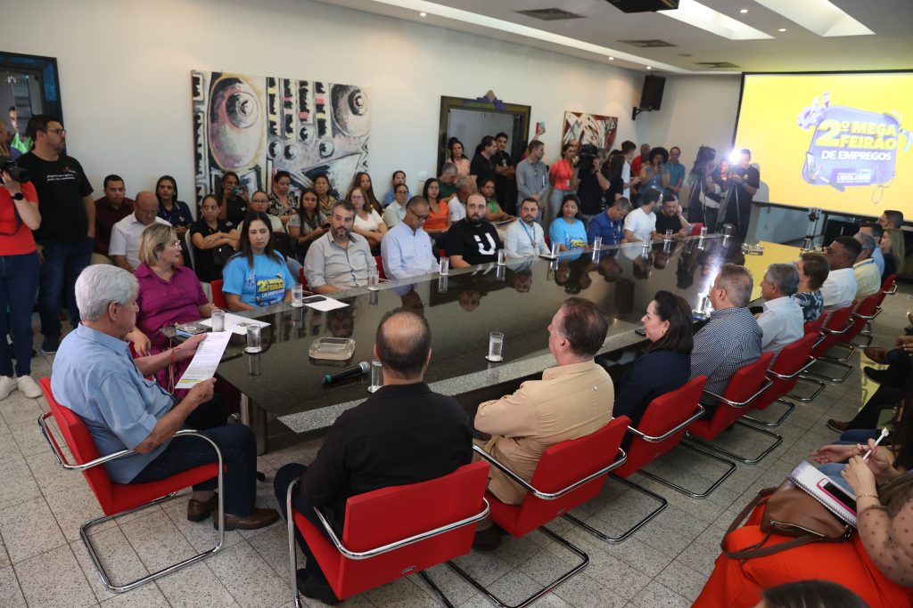 Prefeitura lança 2º Mega Feirão de Empregos na Arena Sabiazinho 1