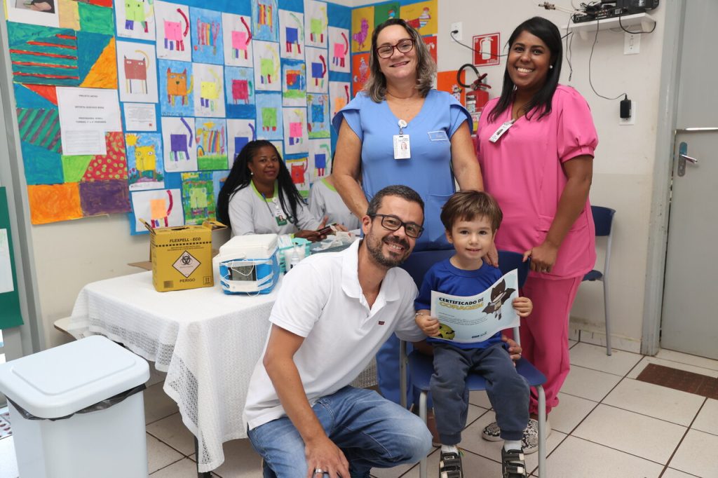 Prefeitura leva Campanha de Multivacinação às escolas públicas de Uberlândia 1