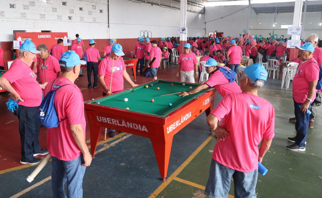 Prefeitura reúne quase 1 mil pessoas no encerramento da 11ª edição das Olimpíadas do Idoso 2