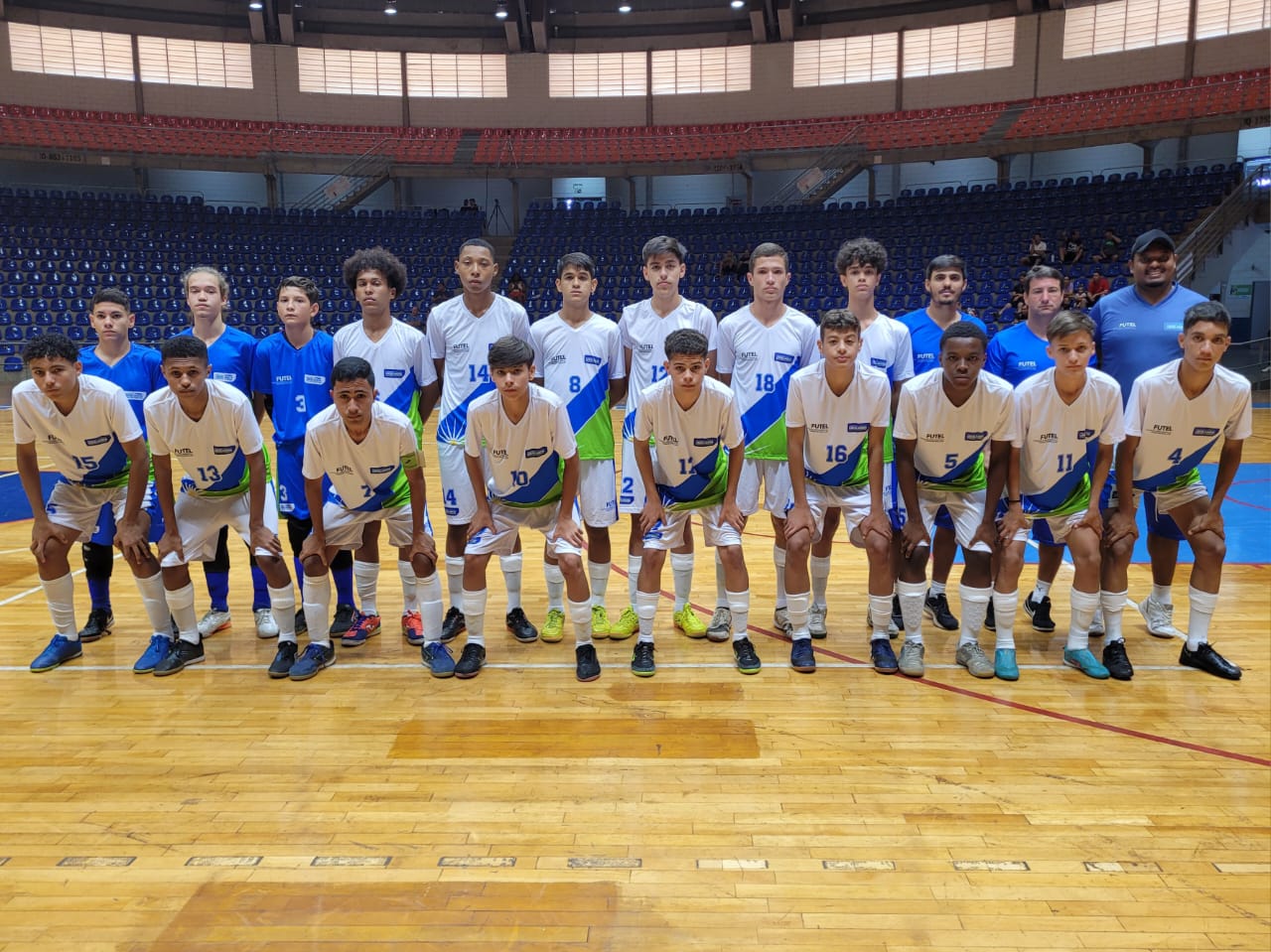 Noite de gols no futsal Sub-15. - FEEMG - Federação de Esportes Estudantis  de Minas Gerais