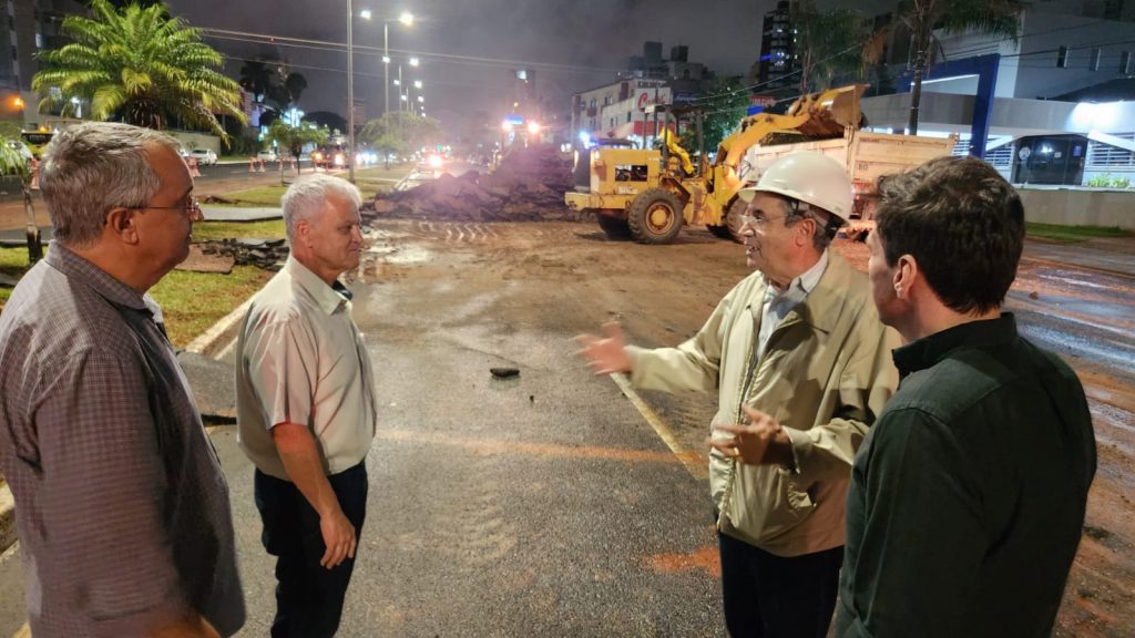 Prefeitura empenha força-tarefa para manutenções emergenciais após temporal desta terça-feira (5) 1