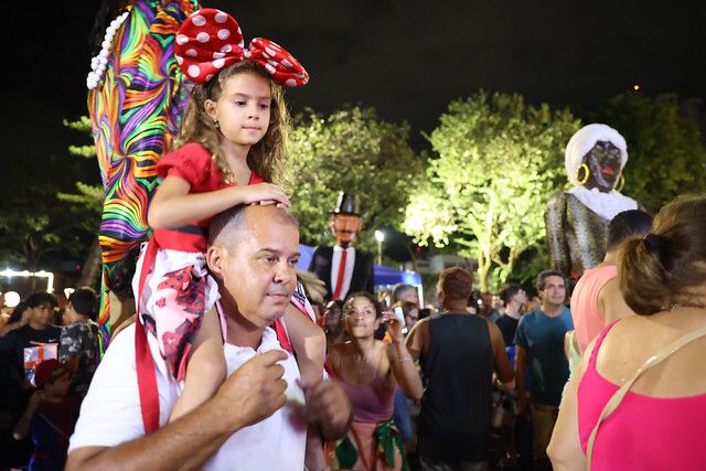 Carnaval de Uberlândia tem abertura oficial com entrega da chave ao Reinado de Momo pelo Líder do executivo 3