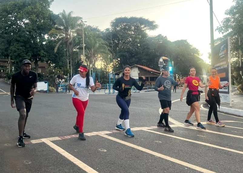 Aulas de caminhada orientada e corrida de rua oferecidas pela Prefeitura serão retomadas dia 19 1