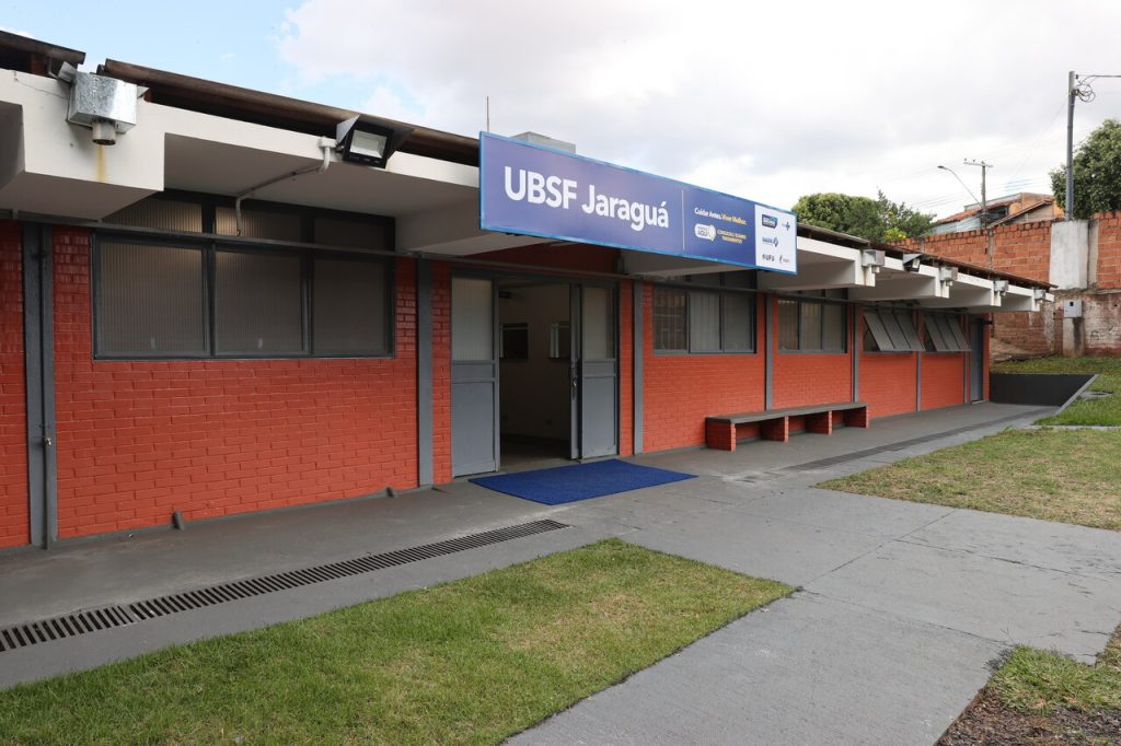 Líder do Executivo inaugura unidade de saúde do bairro Jaraguá 2