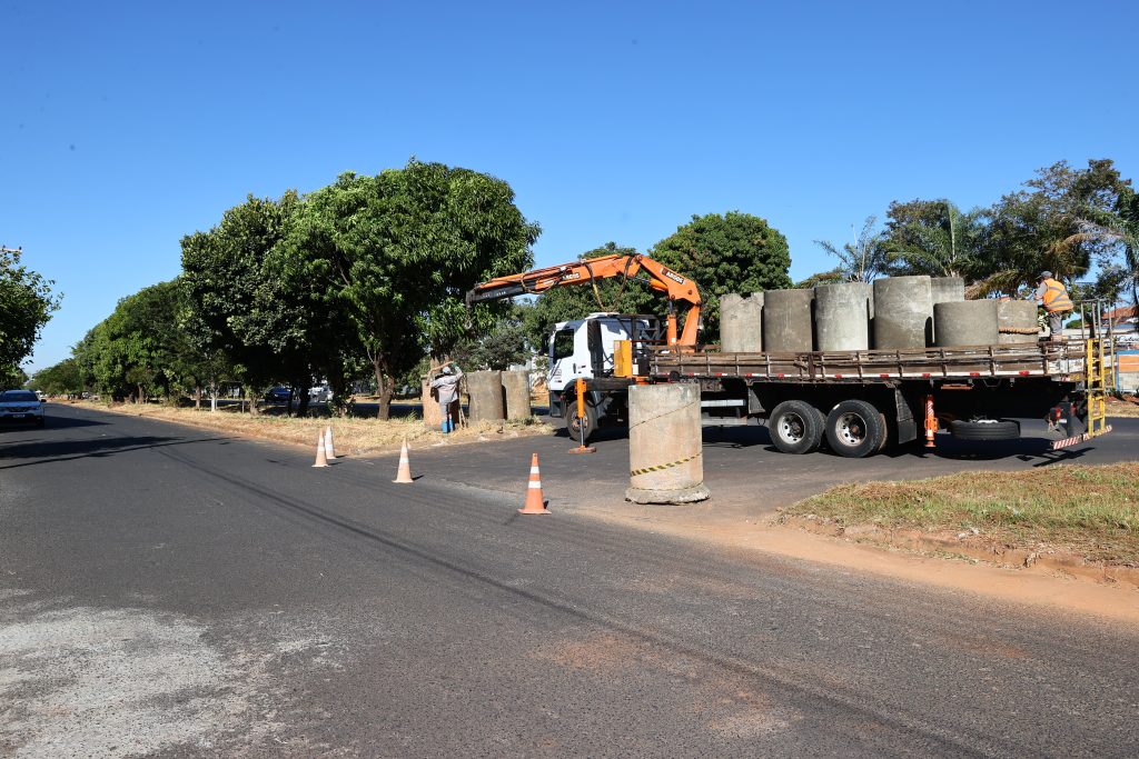 Prefeitura inicia obras para construção de retorno em trecho urbano da MGC-455 1