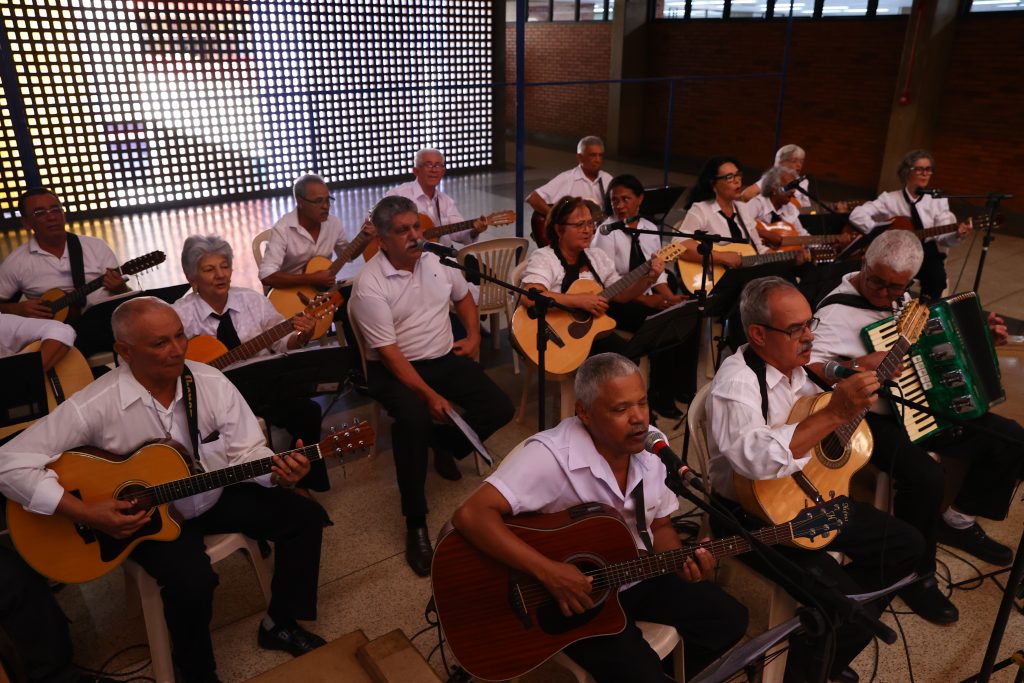 Uberlândia ganha homenagem de Ceais e Naicas pelos 136 anos de história 1