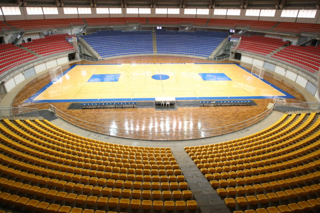 Prefeitura inicia instalação de novos elevadores na Arena Sabiazinho 1