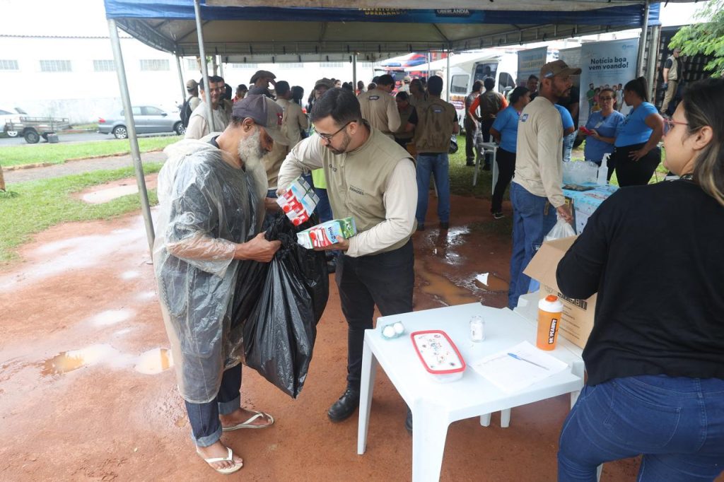 Prefeitura realiza força-tarefa de combate à dengue no bairro Tocantins neste sábado (14) 1