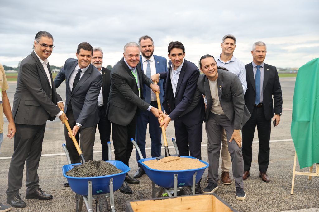 Prefeitura participa de marco inicial das obras e ampliação e modernização do Aeroporto de Uberlândia 1