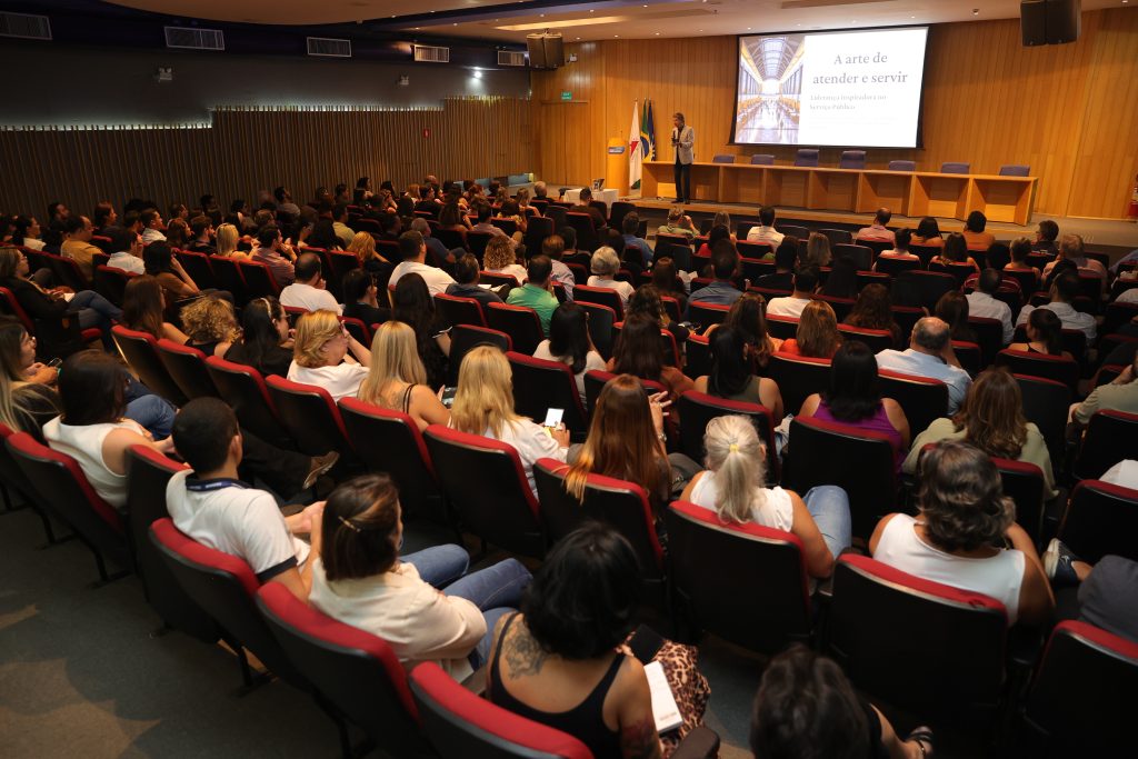 Secretária de Administração 19