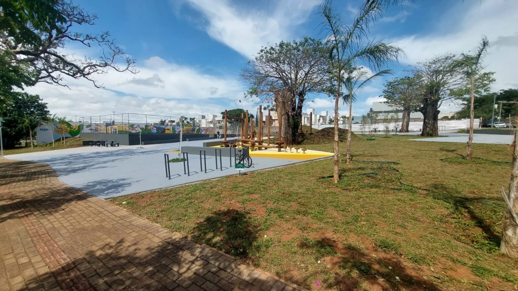 Parceria da Prefeitura com a comunidade já revitalizou mais de 80 praças e canteiros públicos 1
