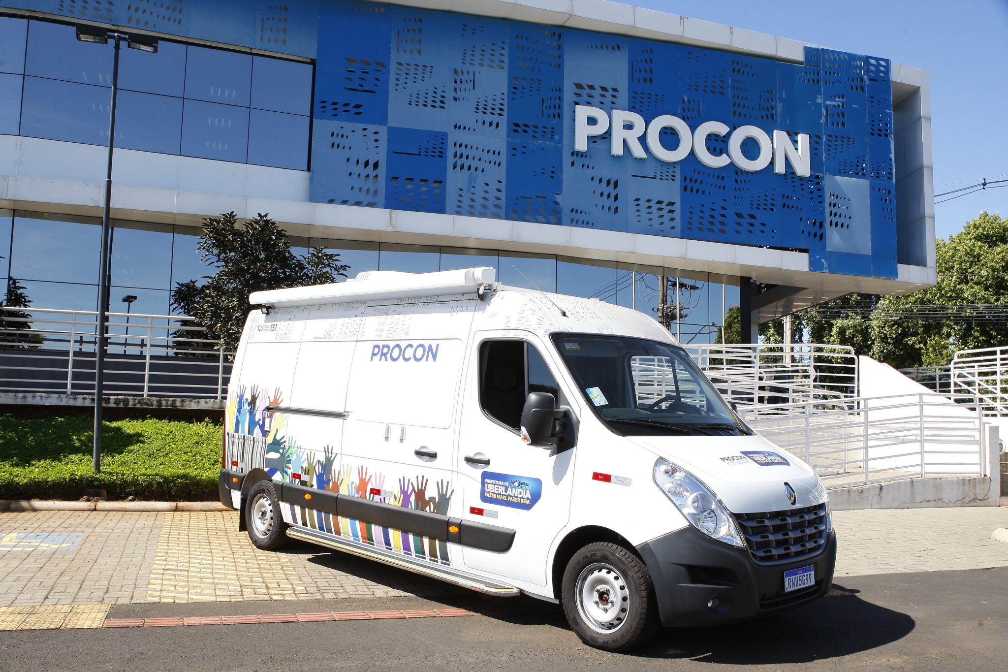 Procon Móvel atenderá quatro regiões de Uberlândia neste mês de maio ...
