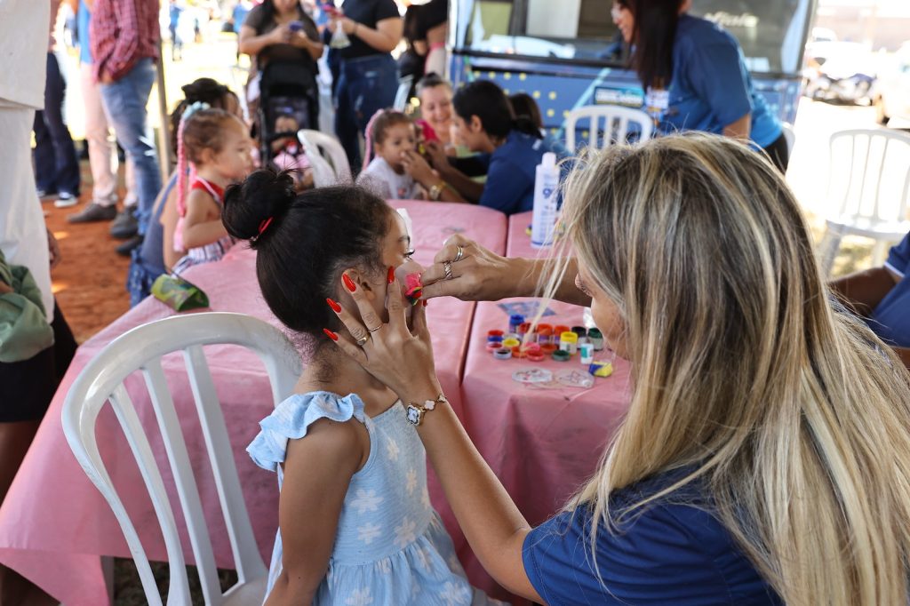 Prefeitura Presente movimenta o Jardim Ipanema neste sábado (17) 2