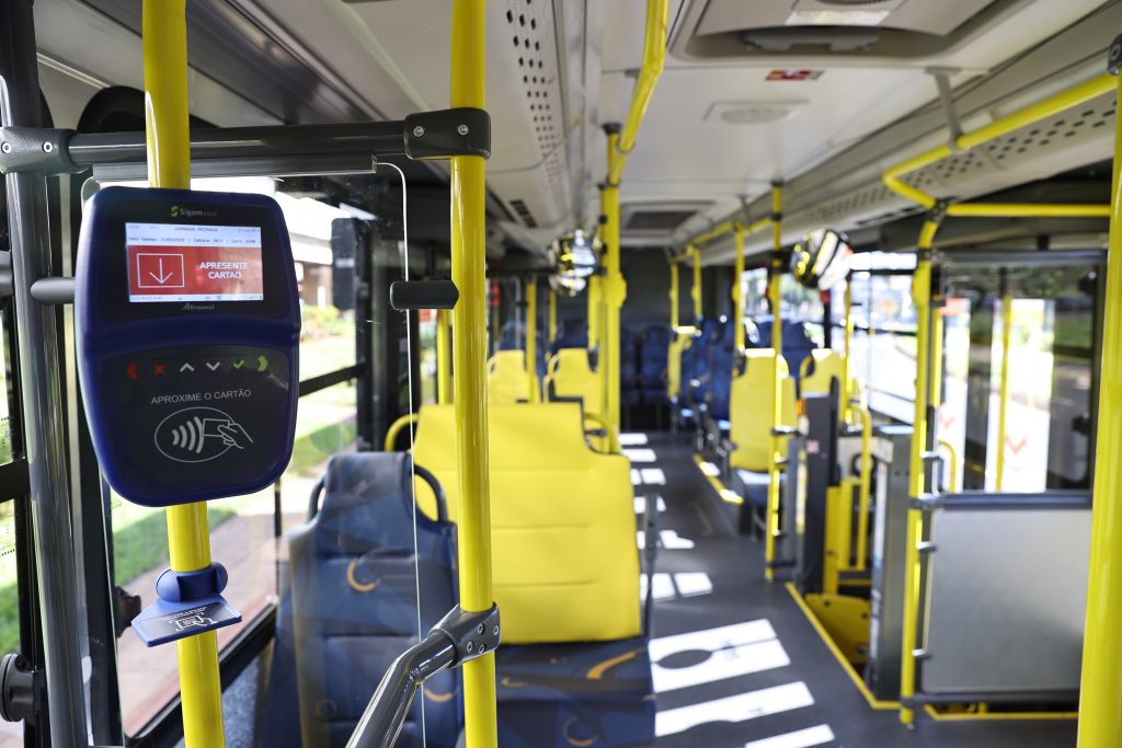 Prefeitura anuncia chegada de mais cinco novos ônibus para frota do transporte público 2