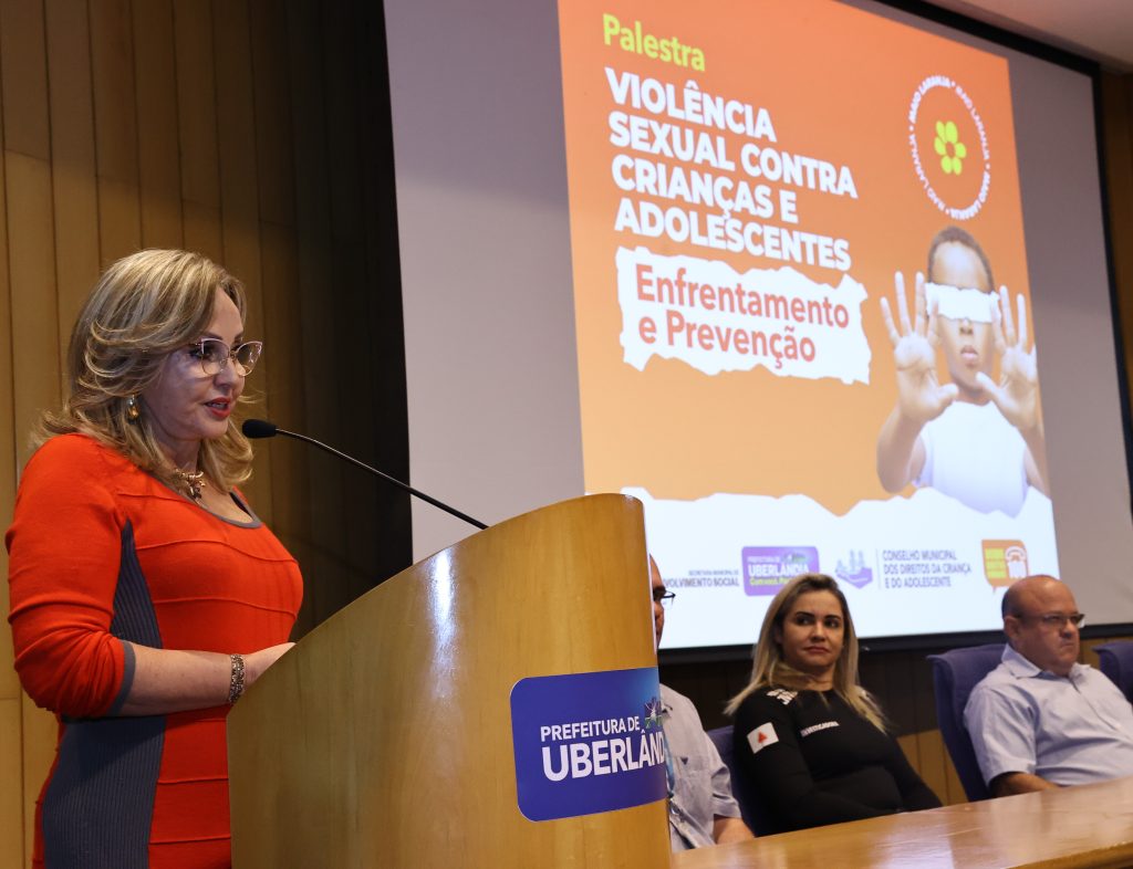 Prefeitura realiza palestra voltada à conscientização e ao combate à violência sexual contra crianças e adolescentes 1