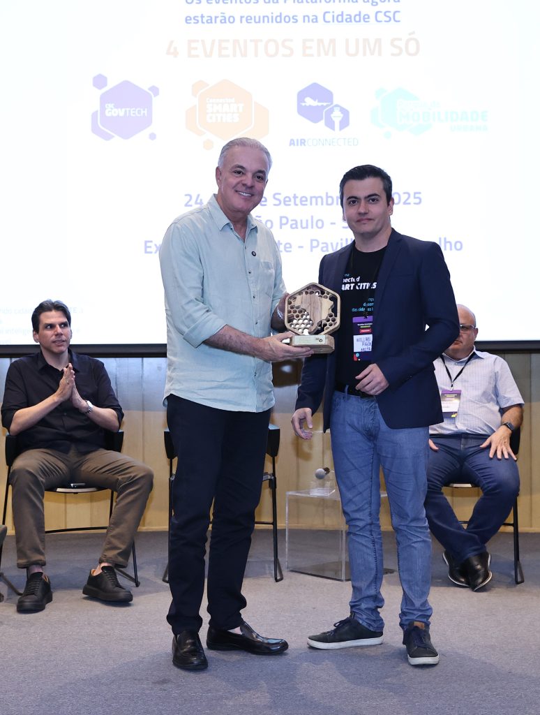 Prefeitura debate o futuro das cidades inteligentes em Reunião Estratégica Regional 1