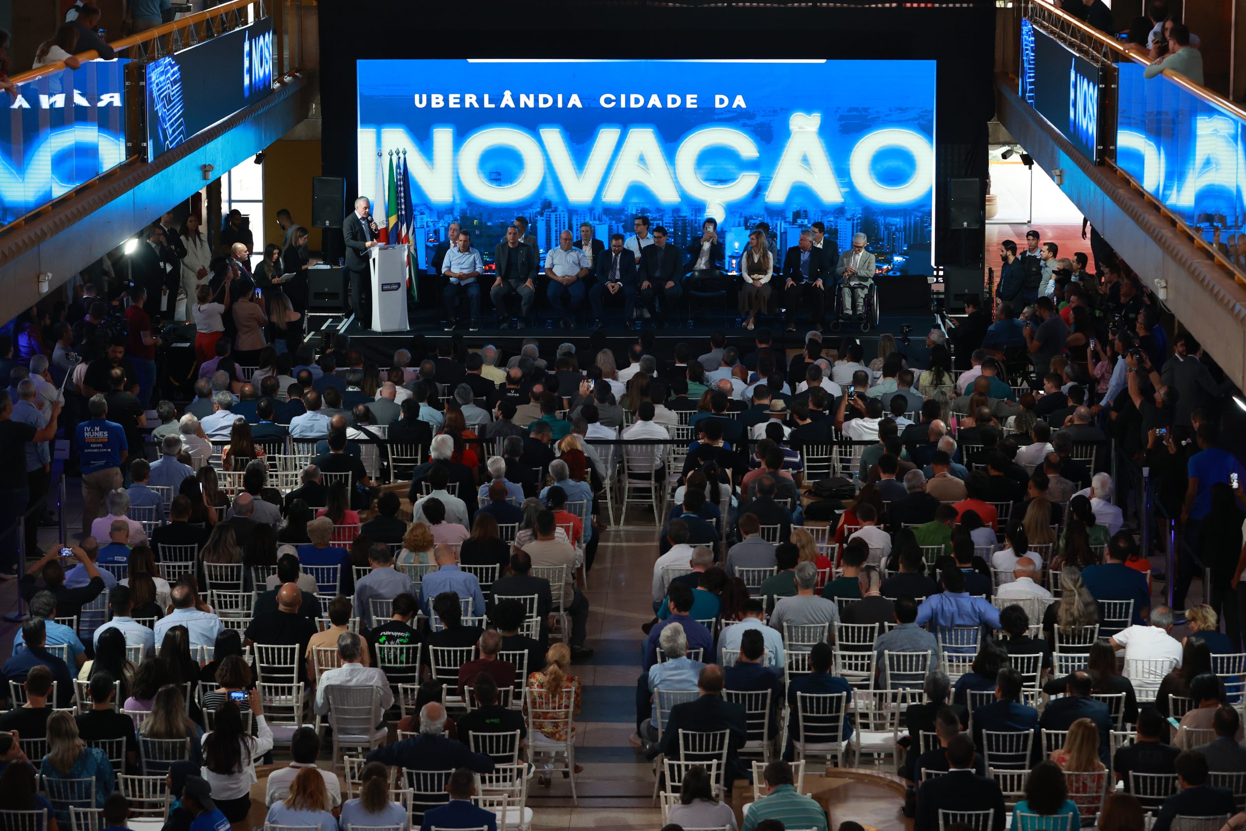 Novo Transparencia 18