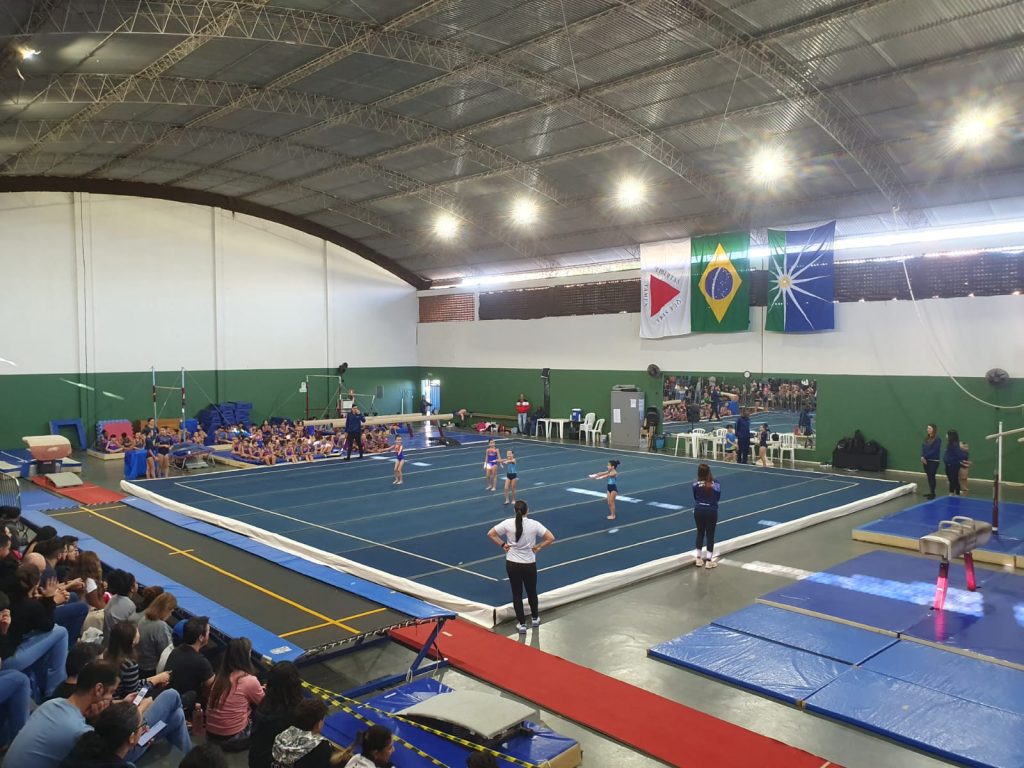 Prefeitura realiza Torneio de Inverno de Ginástica Artística com participação de 300 alunos 1