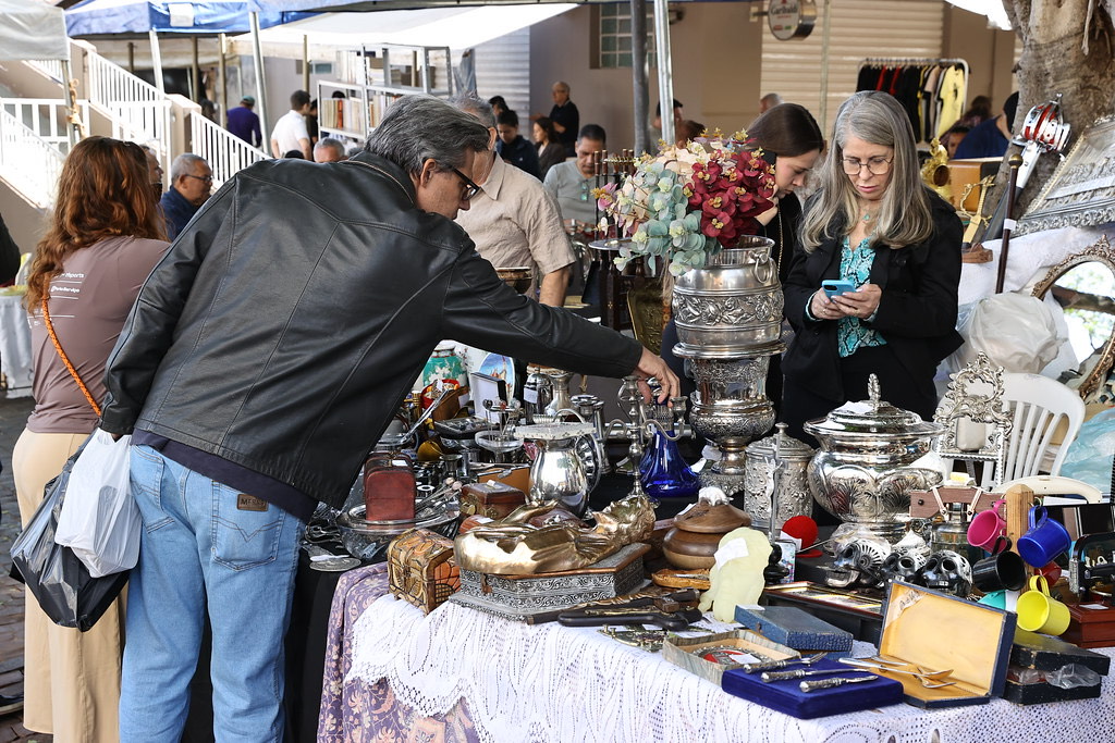 Prefeitura promove 3ª edição do Mercado de Pulgas 1