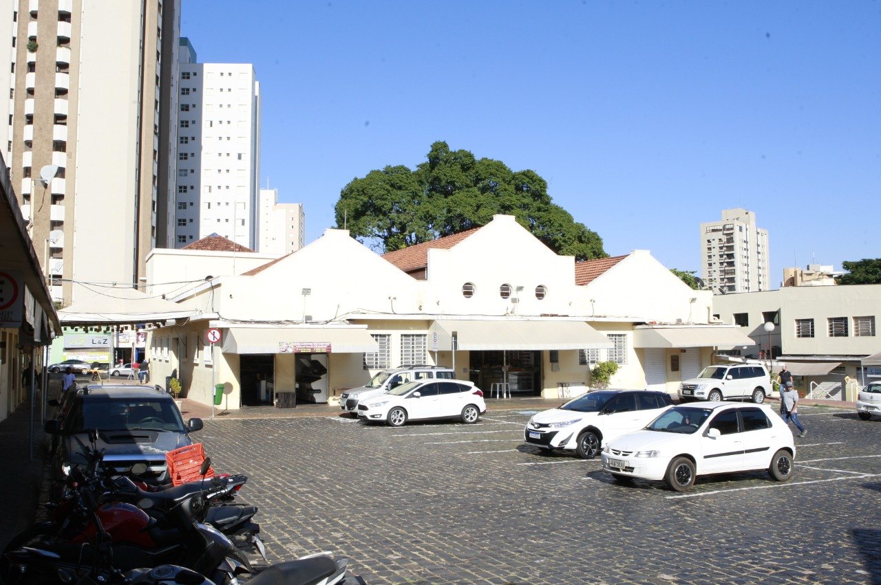 mercado-municipal_Easy-Resize.com_