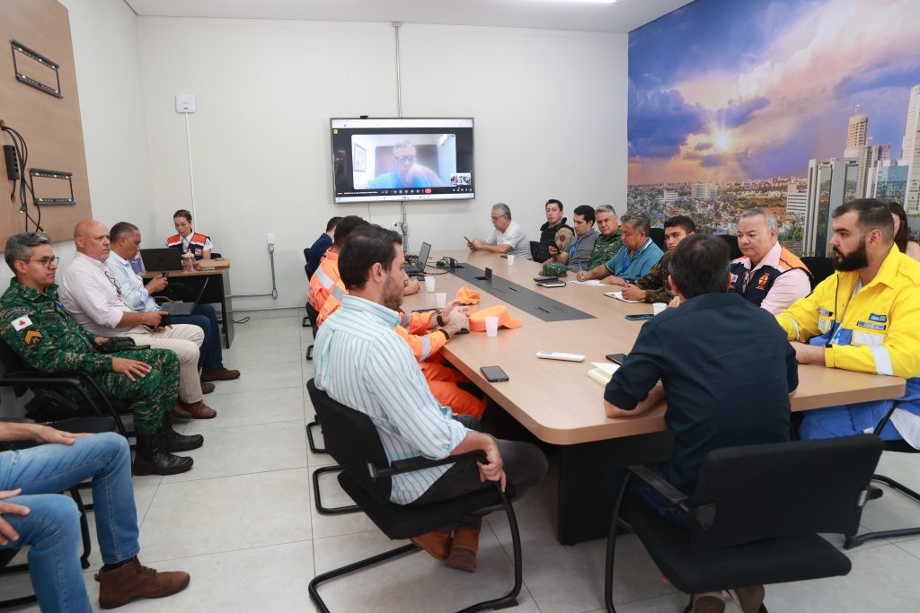 Prefeitura promove reunião de avaliação do Plano de Enfrentamento a Incêndios 1