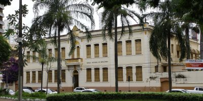 Escola_estadual_Uberlandia_1